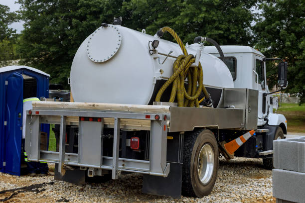 Best Luxury portable toilet rental  in Chamberlain, SD
